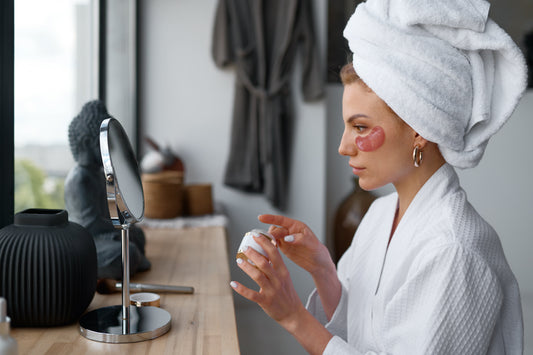 How to Care for Sensitive Skin with Natural Products